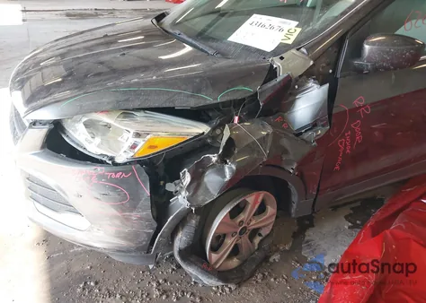 2015 Ford Escape Se z USA, uszkodzony, nr VIN 1FMCU9GX8FUB61914